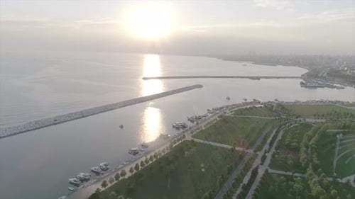 jardin de ville près de la mer Maltepe Istanbul