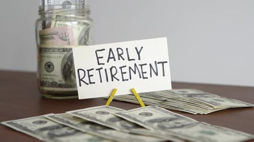 Concept of saved money to retire early and not work anymore