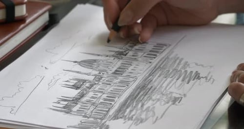 Artist Sketching the Hungarian parliament with a pencil 4. Fast Motion