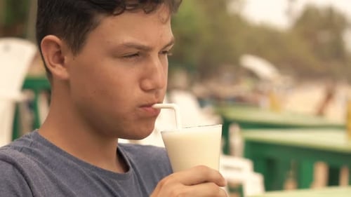 Happy Teen Beach Cocktail Relaxation