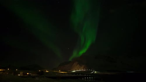 Timelapse of northern lights in lofoten islands