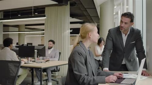 The Importance of Collaboration and Productivity in a Modern Office Work Environment Today