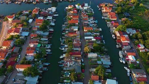 Vue aérienne d'un village de pêcheurs près de Burgas, Bulgarie
