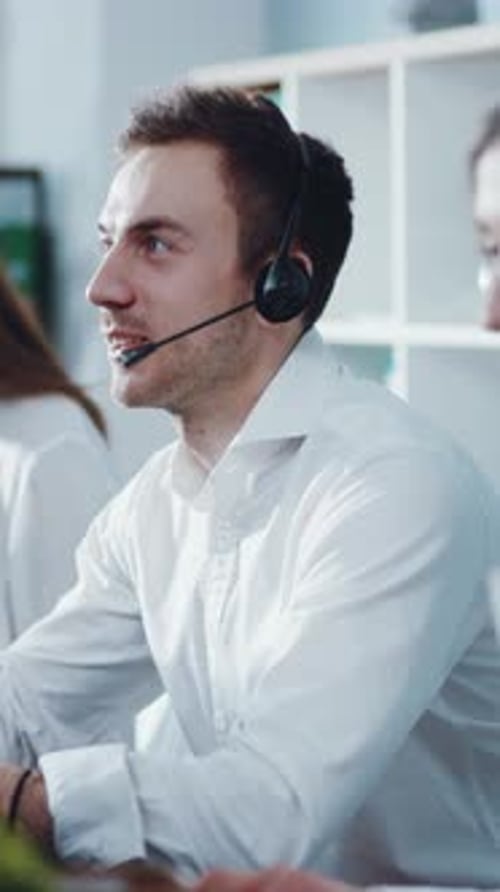 Professional Call Center Agents Collaboratively Working Together for Better Outcomes