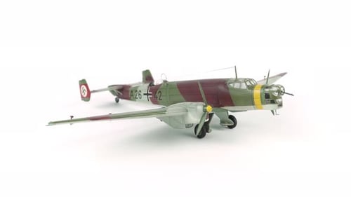 Maquette d'assemblage de l'avion Junkers Ju 86.