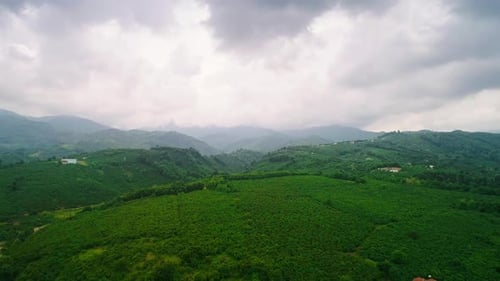 Mountain and Clouds - 2K