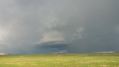 Nubes supercelulares durante una tormenta monzónica en Arizona