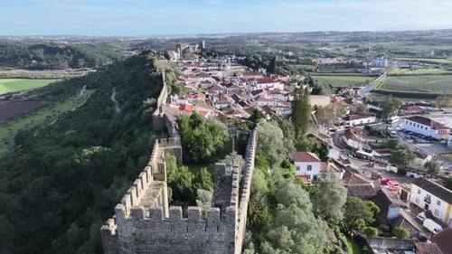 Incroyable ligne d'horizon d'Obidos à Obidos, dans le district de Leiria, au Portugal.