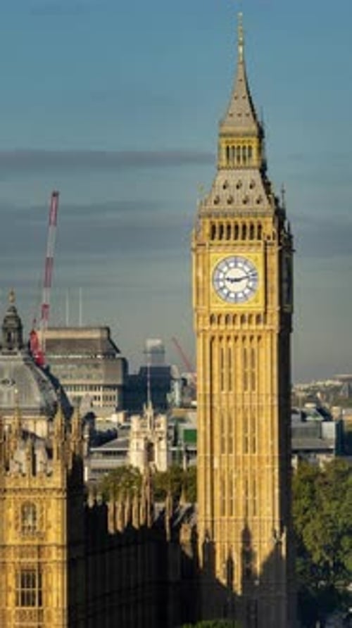 Big Ben-Uhr in London, England, vertikal