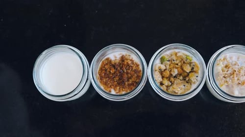 Yogurt Jars with Granola and Fruit