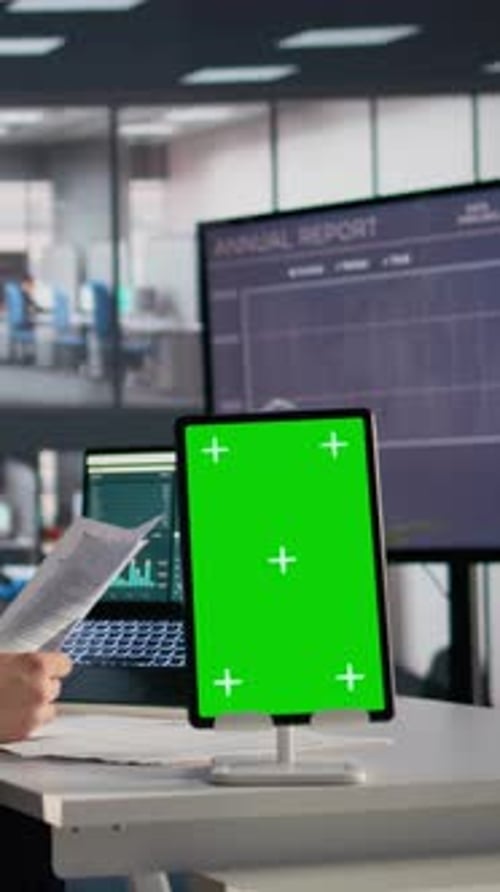 Vertical Video Vertical Green Screen Tablet Business Reports and KPIs Financial Management