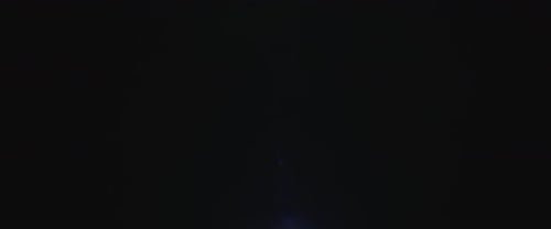 Lucent Zoom Collection: Swift anamorphic lens flare with a radial pattern with the fade in and out e