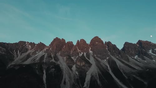 Vue aérienne de la chaîne de montagnes Kemater Alm, Autriche.