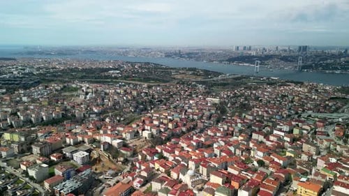 Asiatische Seite Istanbuls, Blick auf den Bosporus, Überflug