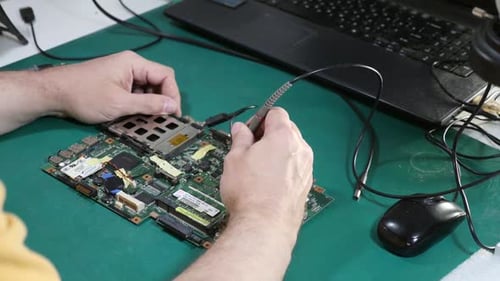 149. Computer board testing. Laptop repair. Computer service.