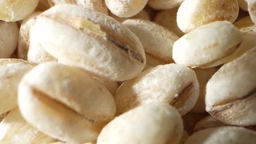 Barley seeds without hulls