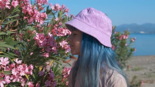 Teenager Allergic to Pollen