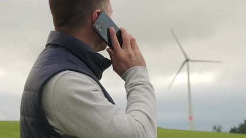 Researcher Reports About Functioning Wind Turbine on Phone