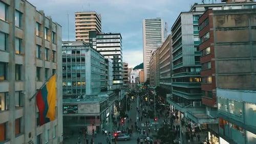 Vista aérea das ruas movimentadas de Bogotá, Colômbia