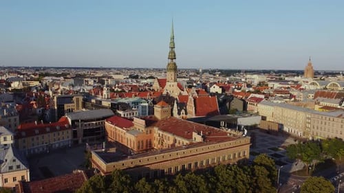 Una ciudad: Riga, un país, Letonia