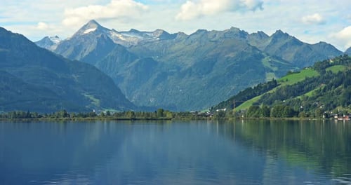 Captivating Lake Surrounded By Lush Mountains