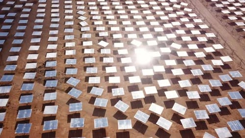 Solar power plant mirrors that focus sun rays upon a collector producing renewable energy