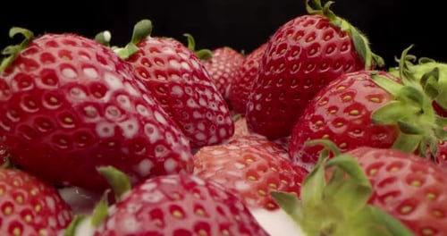 Red Strawberries of Lie in Yogurt