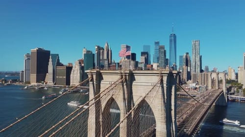 Brooklyn Bridge and Manhattan Skyline on a Sunny Day