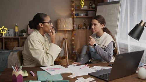 Tuteur personnel enseignant la langue anglaise
