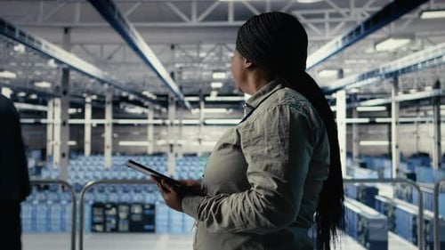 Softwareentwickler für Rechenzentren passt Systemeinstellungen an, um KI-Rigs zu verbessern