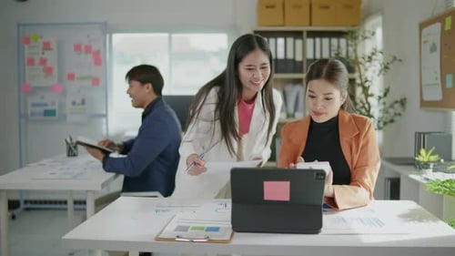 Group of teamwork businessman working and brainstorming in office