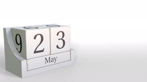 May 23 Date on Vintage Cube Calendar