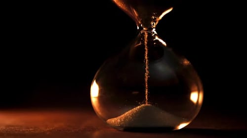 Super Slow Motion Hourglass Filmed on a Highspeed Camera at 1000 Fps