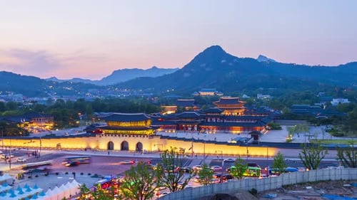 Time lapse Traffic at Gyeongbokgung Palace in Seoul City,South Korea