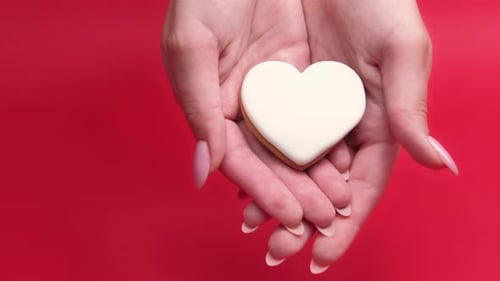 Valentine Day Romantic Greeting Heart Cookie Hands