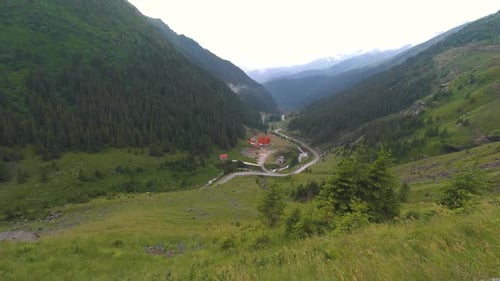 Beautiful View of Romanian Transfagarasan Road Crosssing the Carpahtian Mountains Breathtaking