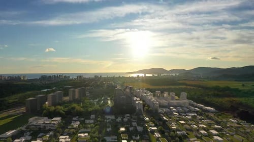 Vistas panorámicas de residencias exclusivas frente al mar