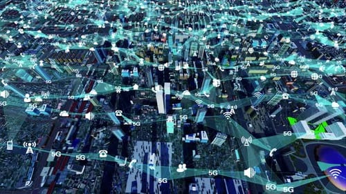 Ansicht von oben auf Smart City, die durch 5G-Netzwerksignale verbunden ist