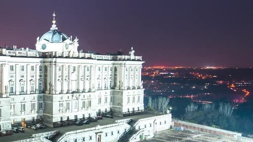 Royal Palace of Madrid at night, timelapse