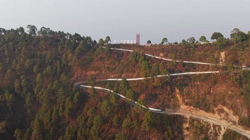 Recorte do nome “Resunga” em Hillside, Gulmi, Nepal