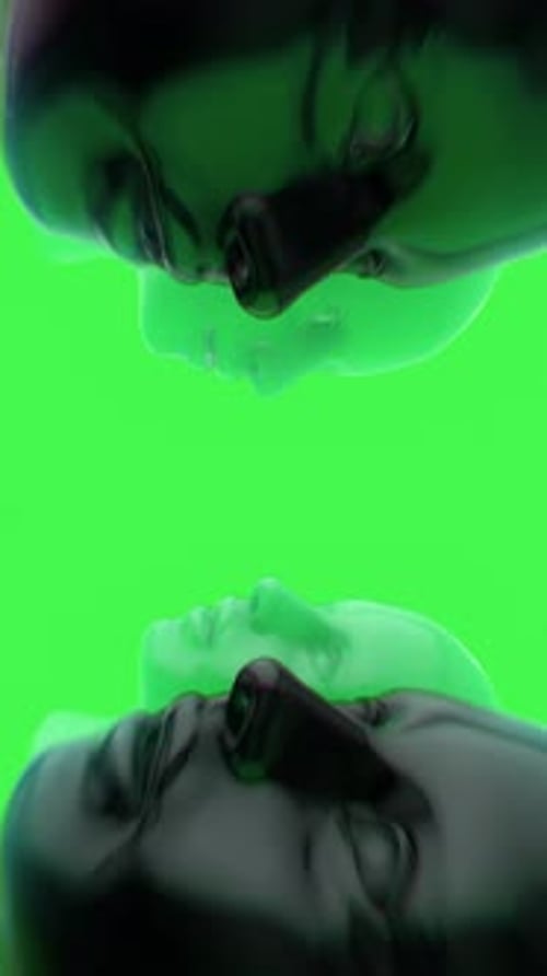 Dynamic 3D Human Heads Digital Glitch Green Screen