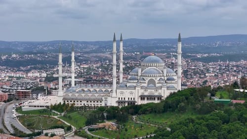 Istanbul Camlica Mosque