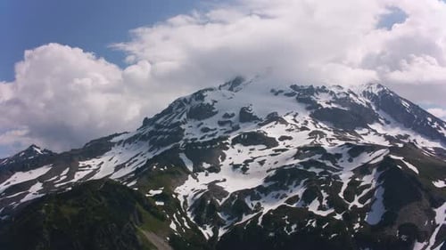 Glacier Peak, Washington Circa-2019. Aerial Shot Of Glacier Peak. Shot From Helicopter With Cinef...