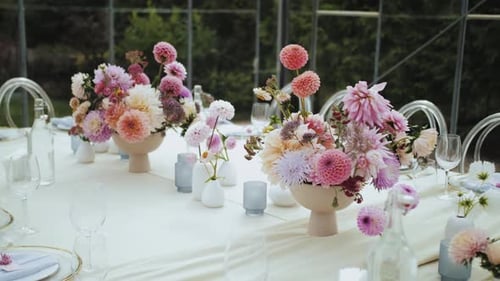 Elegant Wedding Table with Flower Arrangements