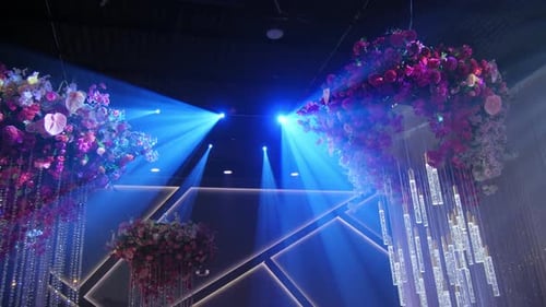 Elegant Floral Decorations for Wedding Celebration