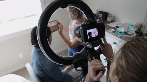 Vídeo tutorial de maquillaje para películas para chicas adolescentes