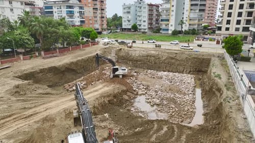 Building Foundations: Zumbido de la descarga del suelo