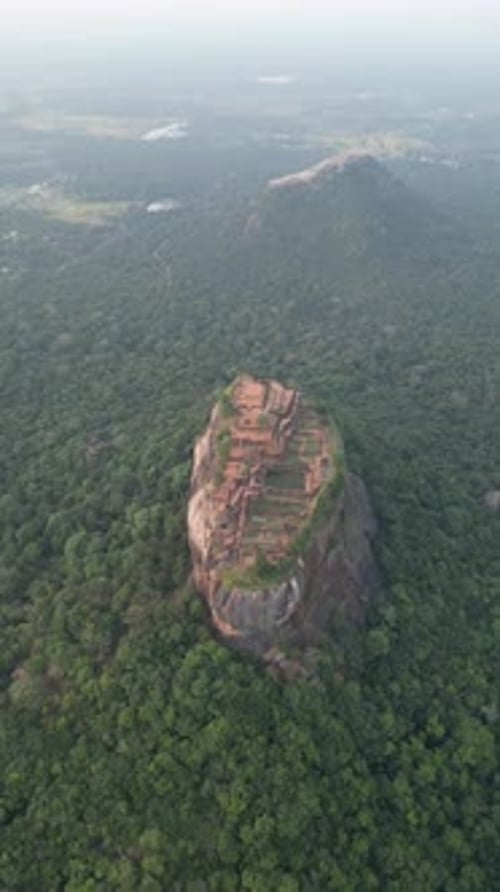 Vue aérienne de la forteresse de Sigiriya Lion Rock, Sri Lanka