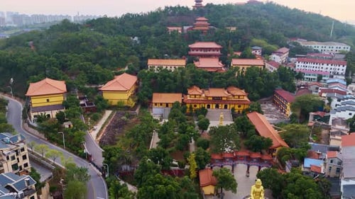 Buddhistische Tempelarchitektur aus der Luft in der Provinz Hunan