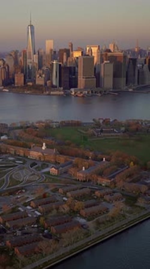 An Aerial View Showcasing the Stunning Manhattan Skyline During a Beautiful Sunset